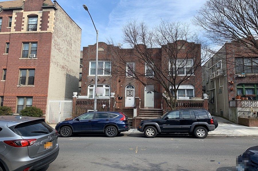 1st image of 3211 81st St