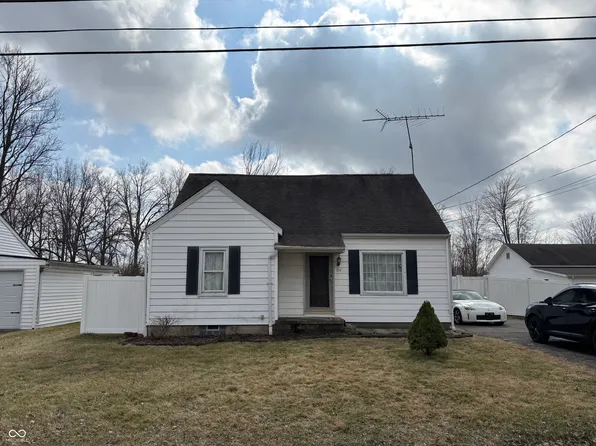 711 Central Ave, Batesville, IN 47006