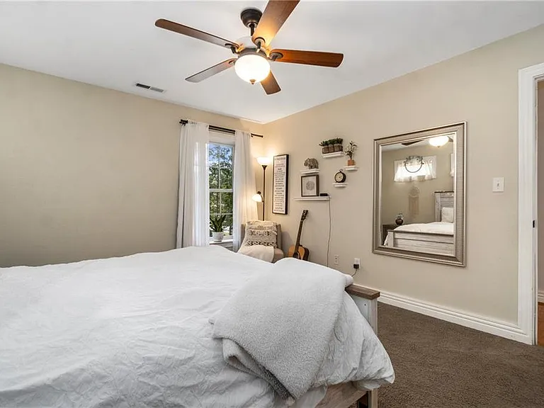 214 Doyle Way — Photo 18