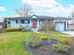 24 Keswick Dr, East Islip, NY 11730
