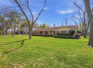 501 Dundee St, Victoria, TX 77904