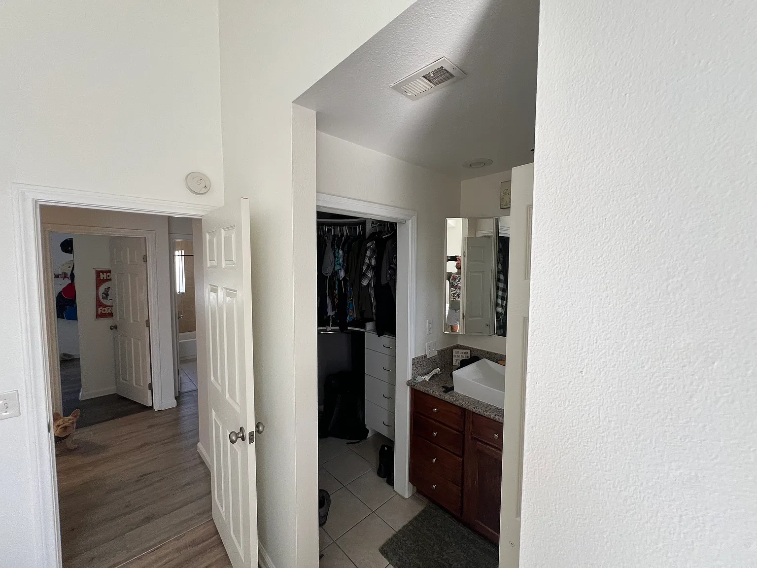 2 bed, 2.5 bath, 1000 sqft, $4,900 — Photo 4