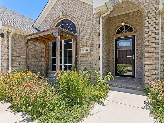 2nd image of 5856 Echo Bluff Dr