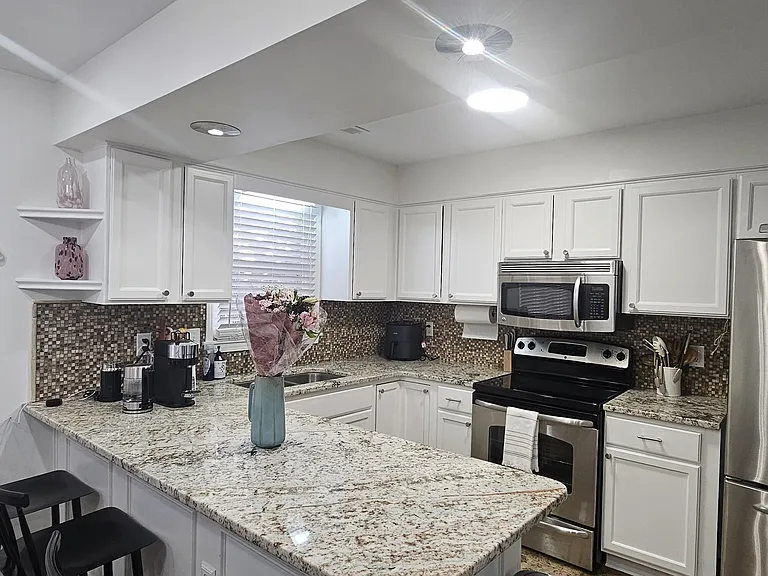 610-15 Pisgah Church Rd — Photo 14