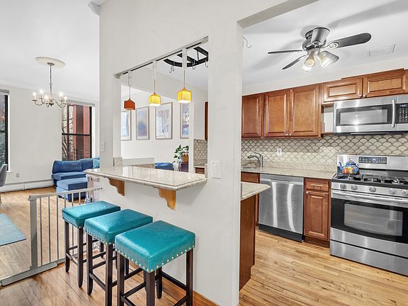 4th image of 137 W 126th St APT 1