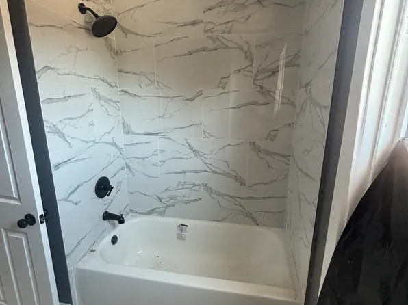 208 E 23rd St, Wilmington, DE 19802