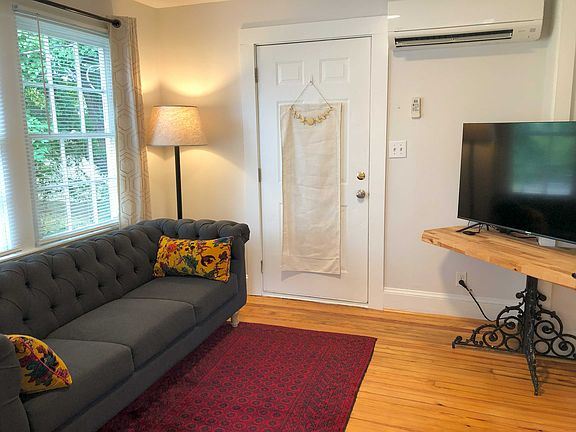 3rd image of 506 S Meeting St APT C