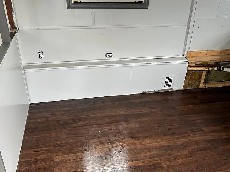 23765 Lawrence Ave — Photo 18