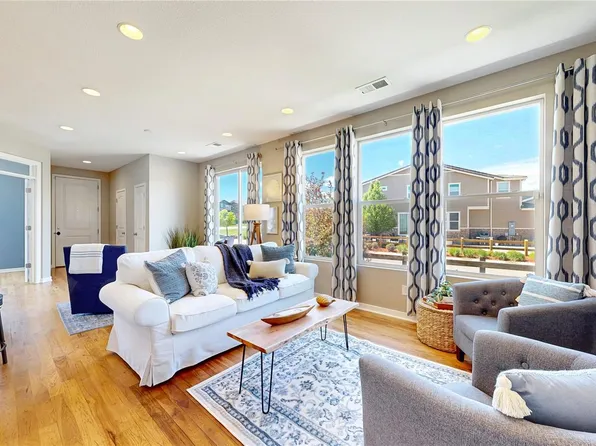 10016 Hough Point, Parker, CO 80134