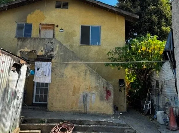 4172 Service St, Los Angeles, CA 90063