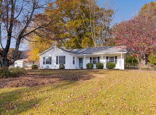 3108 Beaconwood Dr, Greensboro, NC 27455