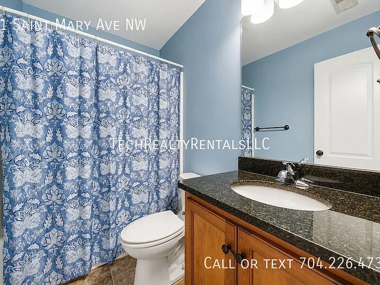 41 Saint Mary Ave NW — Photo 17