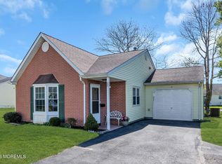 22 Farnworth Close #1000, Freehold, NJ 07728