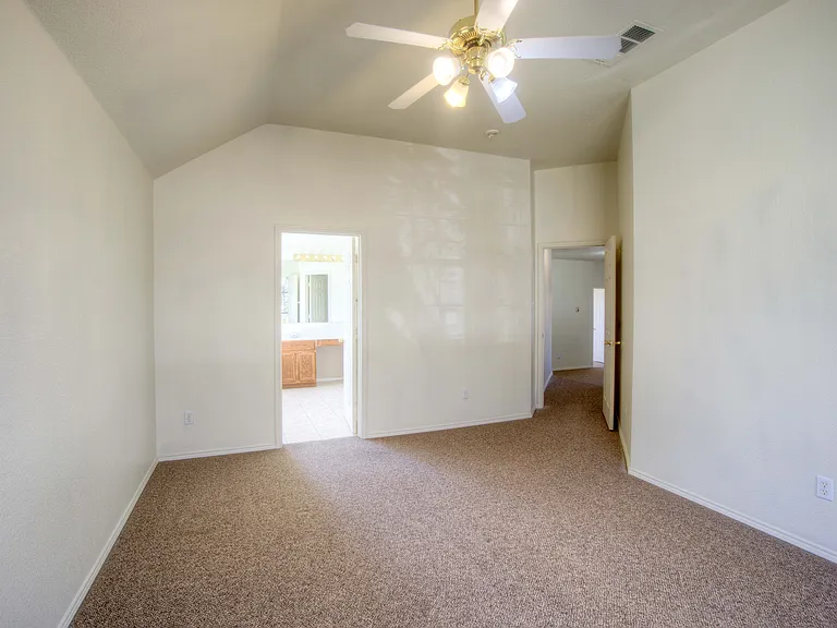 5441 Mohawk Ct — Photo 23