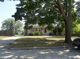 5617 54th Ave, Kenosha, WI 53144