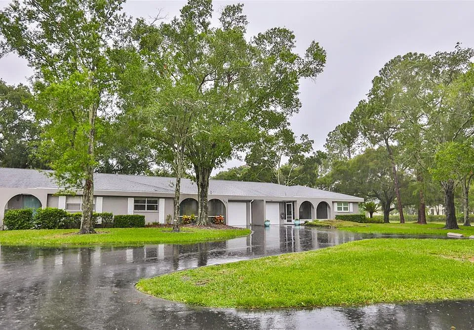 720 Palmer Ln