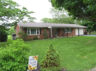 137 Presbyterian Ave, Hanover, IN 47243