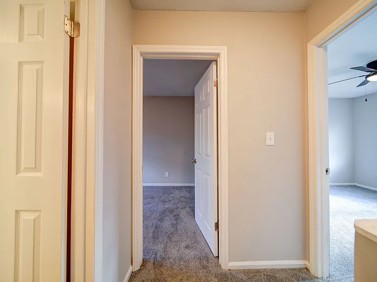 The Manor Townhomes — Photo 16