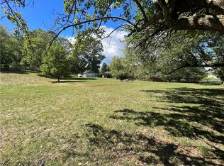 327 Circle Dr, Elizabeth, PA 15037