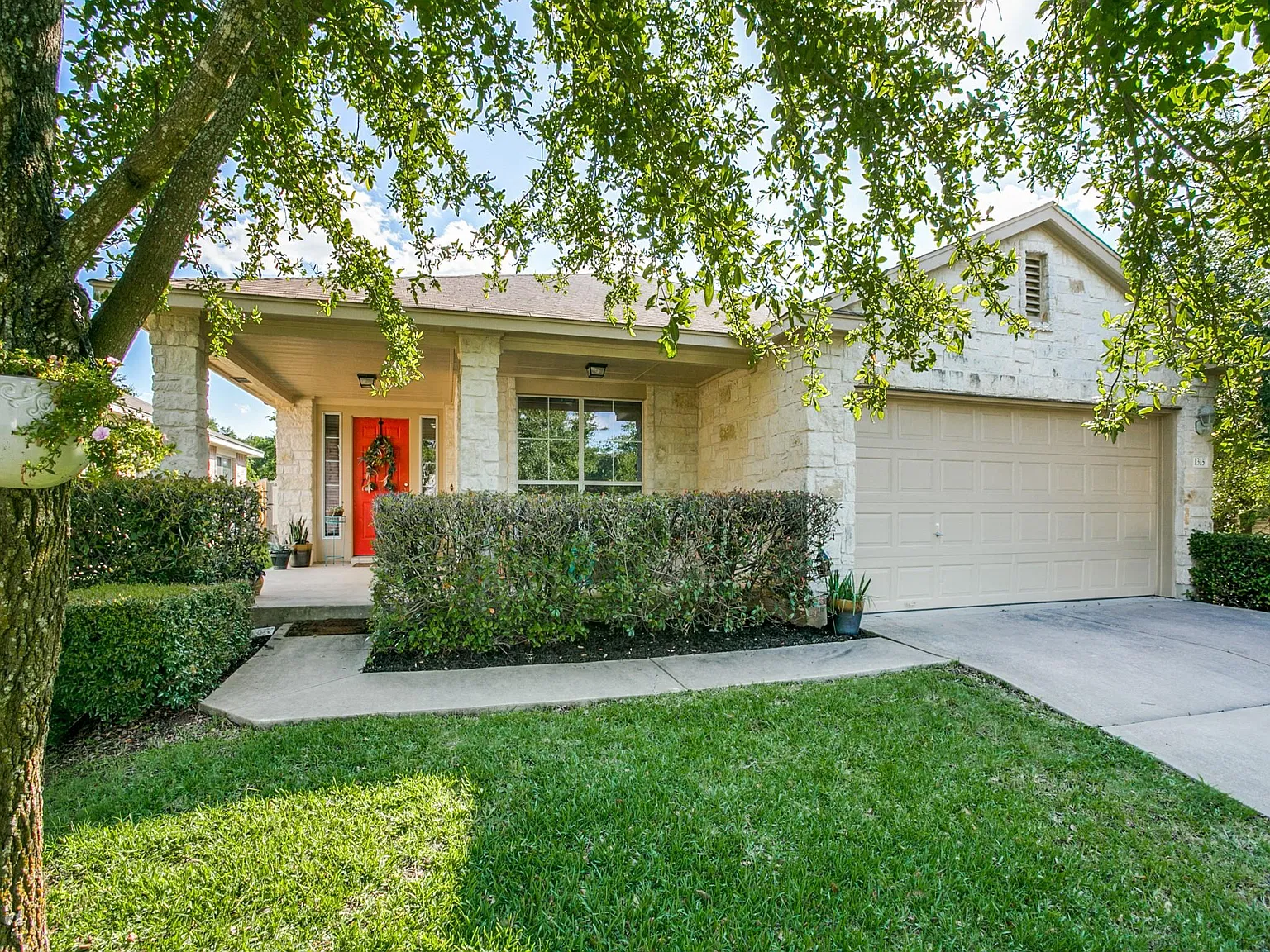 1315 Mojave Bnd — Photo 1