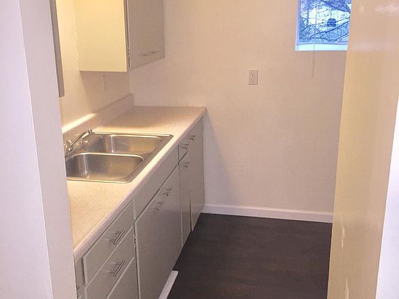 5th image of 12807 E Sprague Ave #Lower Leve