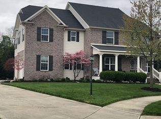 16462 Chalet Cir, Westfield, IN 46074
