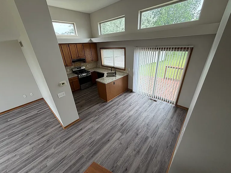 4541 Brookmeadow Ct SE — Photo 5