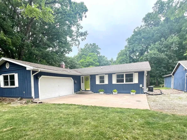 9620 N 990th Rd, Macomb, IL 61455