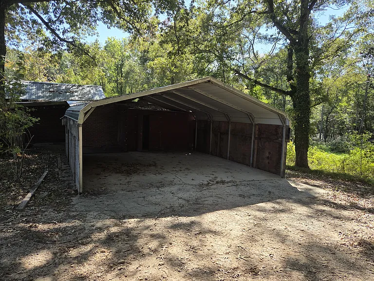 2423 N McDonough Rd #B — Photo 7