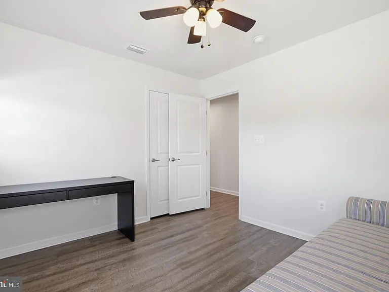 5319 Holley Oak Ln — Photo 18