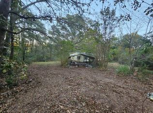 1008 E Grumling Rd, Hodges, SC 29653