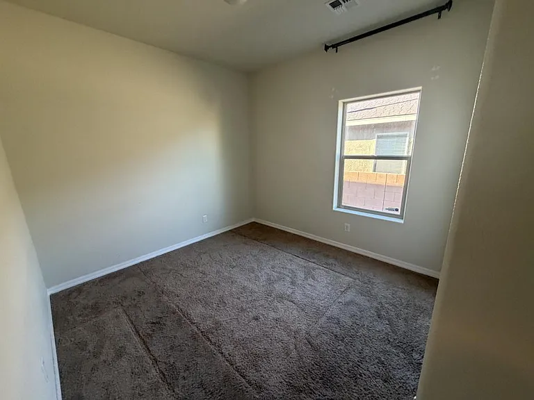 1005 El Paseo St NW — Photo 15