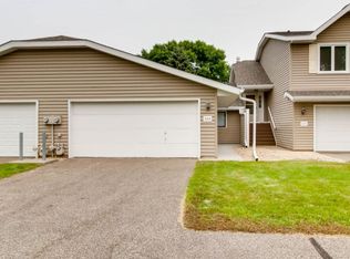 569 Pleasure Creek Dr, Minneapolis, MN 55434