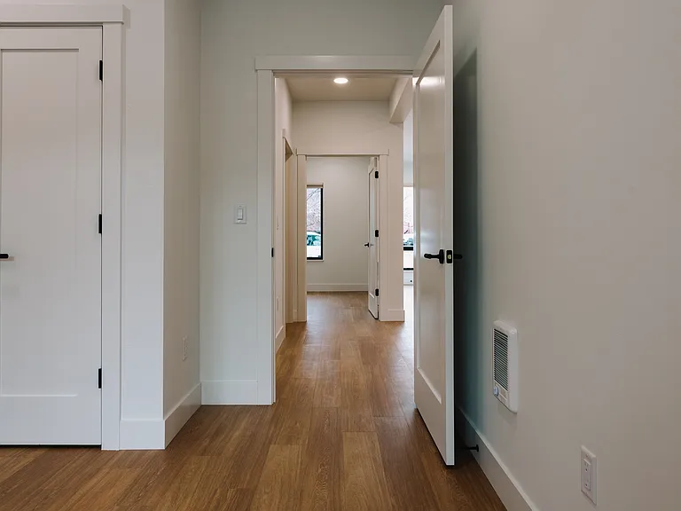 521 Toole Ave #102 — Photo 9