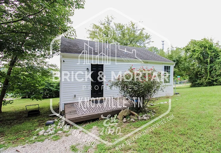 2417 Fillmore Ave — Photo 18