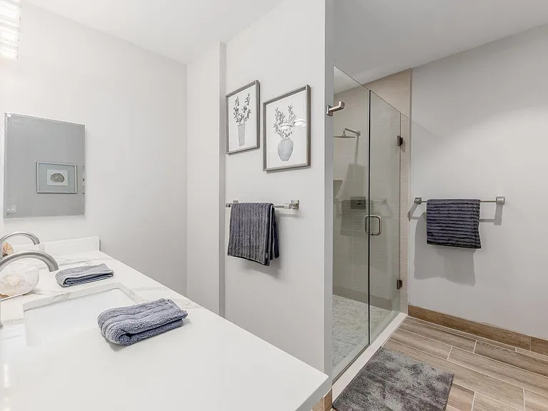 41 SW Seminole St #410 — Photo 19