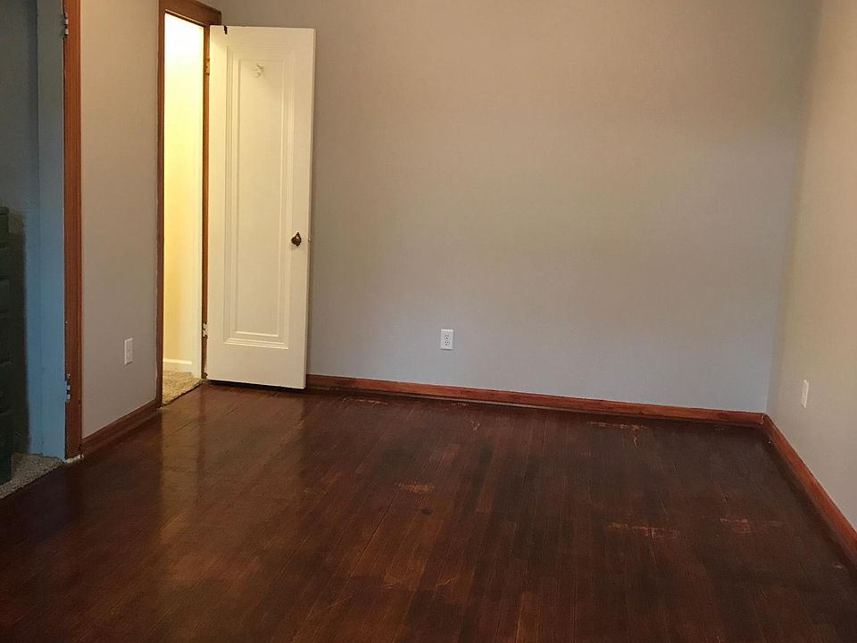 1st image of 2512 S 32nd Ave APT 1