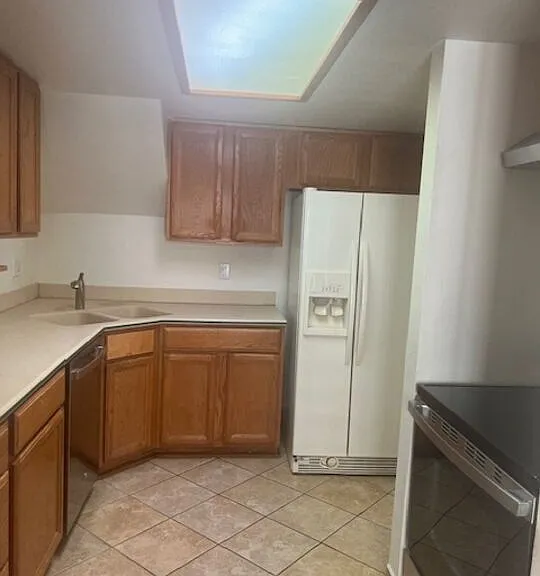 270 S Waterman Ave — Photo 7