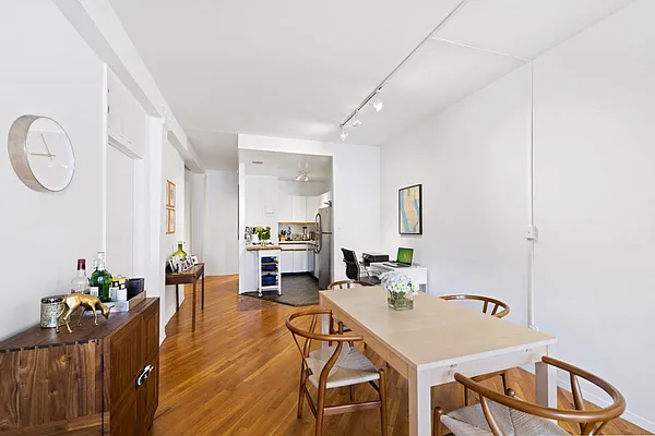 Rented by Citi Habitats | media 15