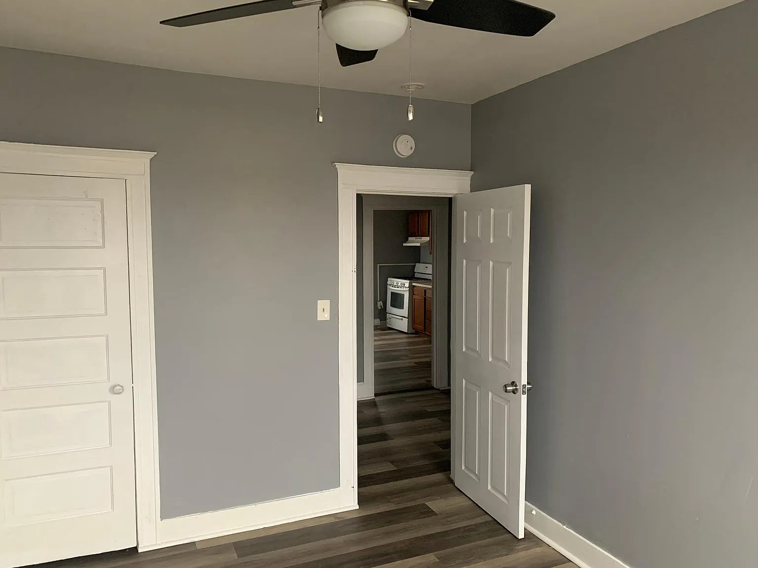 2 bed, 850 sqft, $1,250 — Photo 3