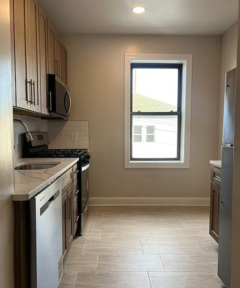 44 West 33rd Street Apartments — Photo 6