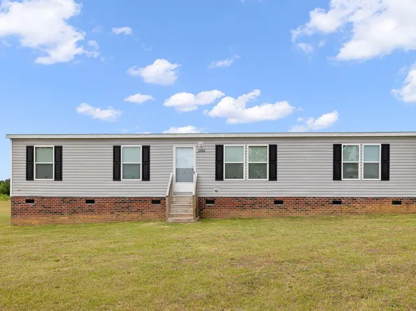 2890 Junior Rd, Kenly, NC 27542