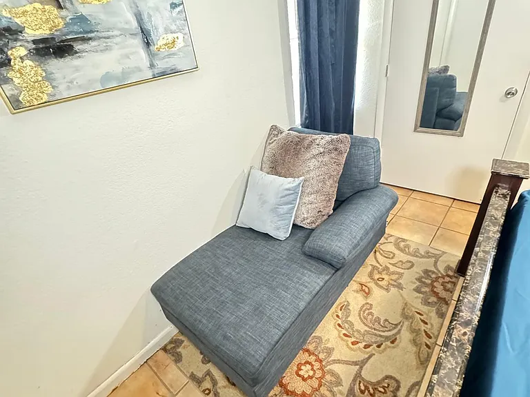 1430 Stacy St N #4 — Photo 3