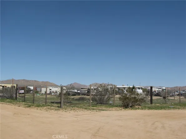 19481 Dachshund Ave, Apple Valley, CA 92307