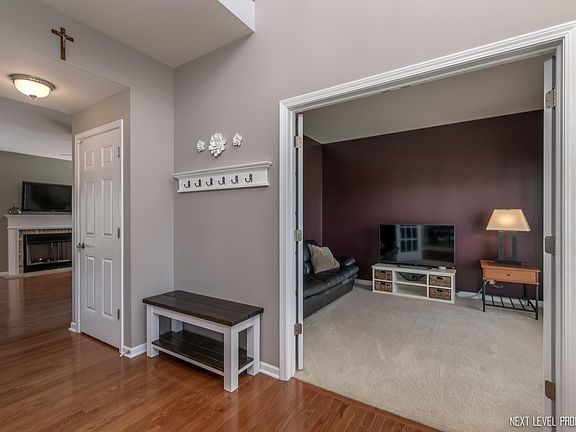 5th image of 40W052 Wellington Ct