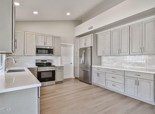 19824 N 94th Ln, Peoria, AZ 85382