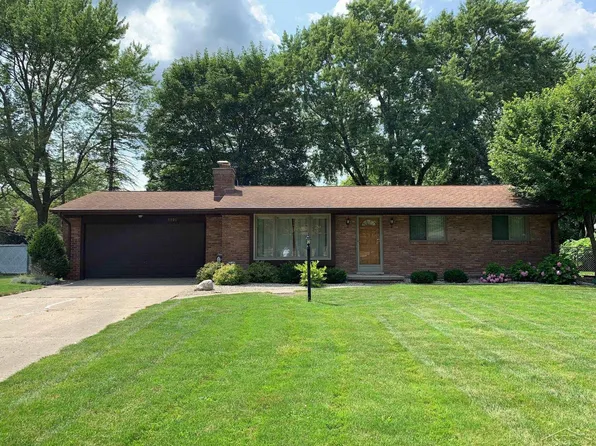 1191 Sauk Ln, Saginaw, MI 48638