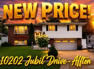 10202 Jubil Dr, Saint Louis, MO 63123