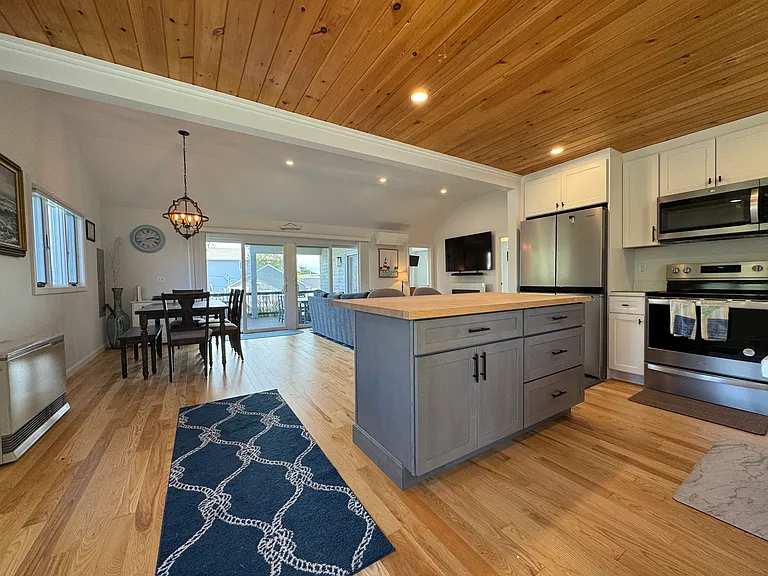 20 Cycad Ave — Photo 2