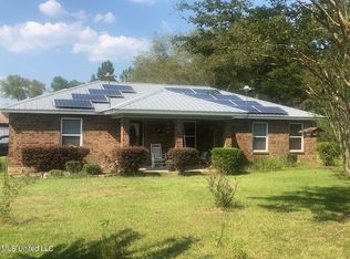 138 Meca Dr, Lucedale, MS 39452